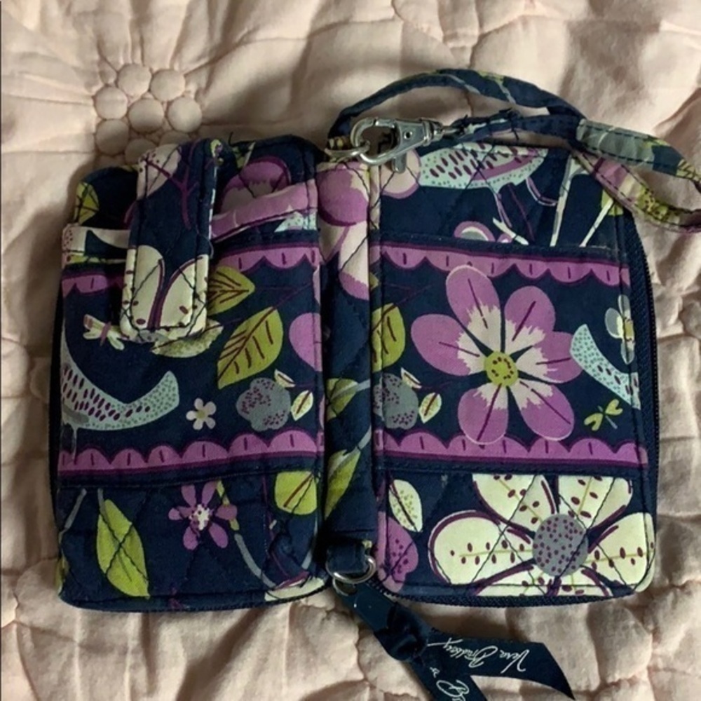 Vera Bradley Nightingale Pattern Carry It All Wristlet Wallet